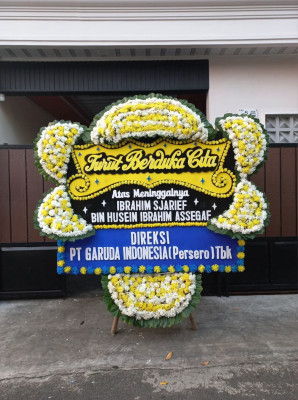 Papan Bunga Duka di Sumo